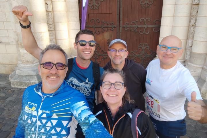 Les coureurs de CDC à Poitiers