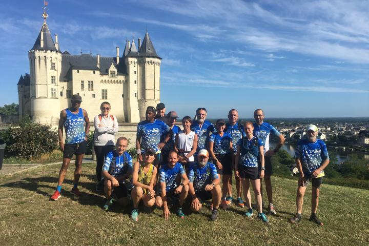 Face au château de Saumur